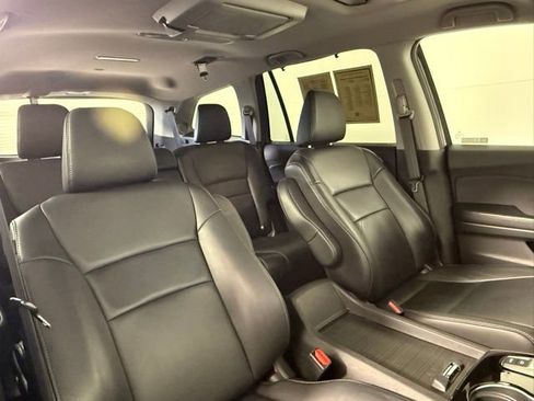 Used 2019 Honda Pilot Touring image 55