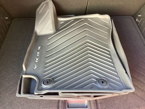 New 2025 Hyundai Kona SEL image 9