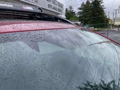 Used 2025 Subaru Outback Premium AWD/4WD image 39
