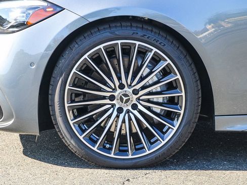 New 2025 Mercedes-Benz C 300 4MATIC Sedan image 9