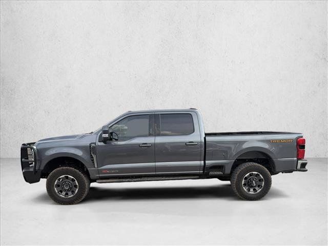 Used 2023 Ford F250 Lariat w/ Lariat Ultimate Package AWD/4WD image 2