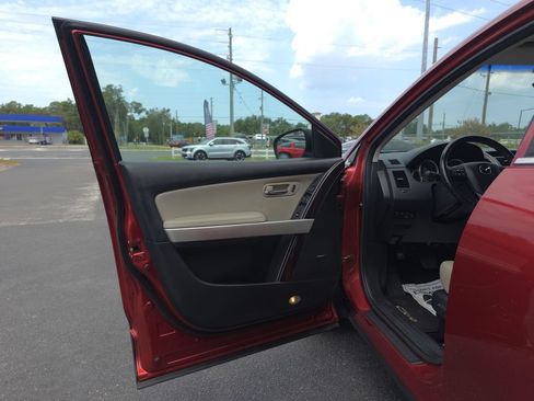 Used 2013 MAZDA CX-9 Grand Touring w/ GT Technology Pkg FWD image 9