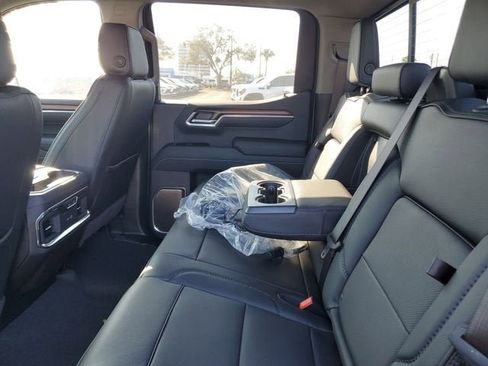 New 2026 GMC Sierra 1500 Denali w/ Denali Reserve Package AWD/4WD image 12
