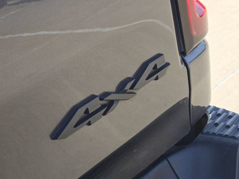 Used 2025 RAM 1500 Tradesman AWD/4WD image 12