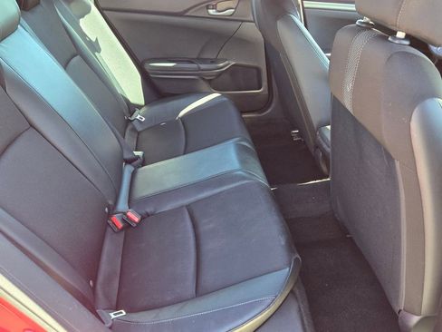 Used 2019 Honda Civic Sport image 16