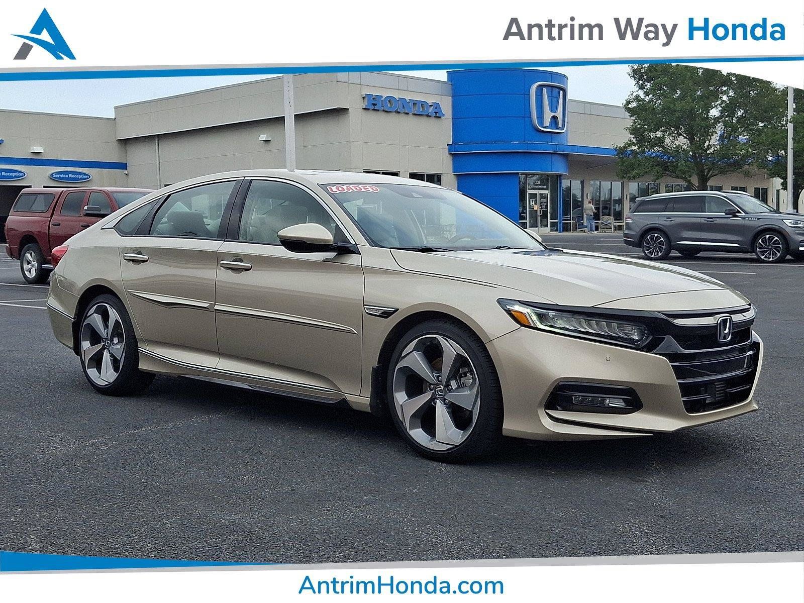 Used 2020 Honda Accord Touring image 1