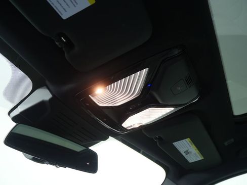 Used 2026 BMW X5 sDrive40i image 21