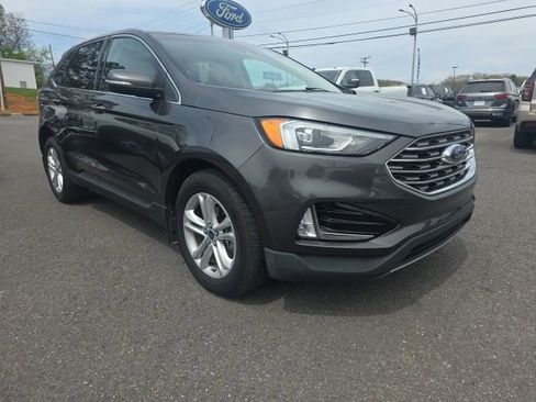 Used 2019 Ford Edge SEL w/ Equipment Group 201A FWD image 9