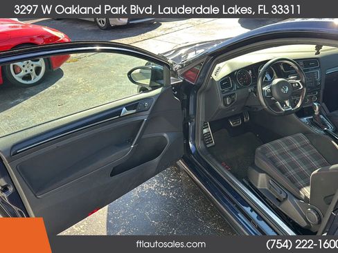 Used 2017 Volkswagen GTI S image 19