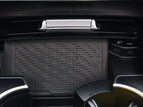 Used 2023 Mercedes-Benz GLE 53 AMG 4MATIC Coupe image 20