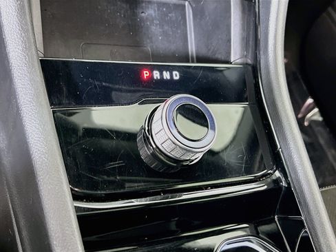 Used 2023 Jeep Grand Cherokee L Laredo AWD/4WD image 16