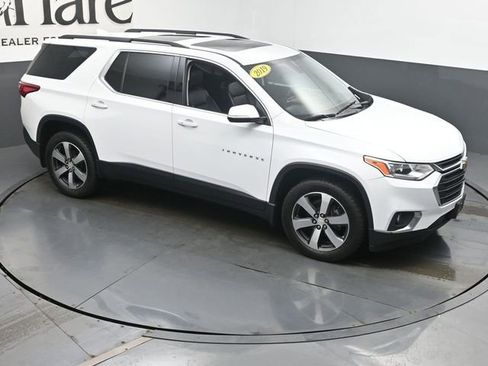 Used 2019 Chevrolet Traverse LT w/ LT Premium Package image 40