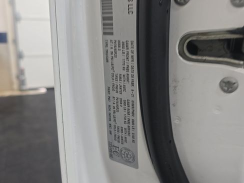 Used 2021 RAM 1500 Express w/ Wheel & Sound Group AWD/4WD image 14