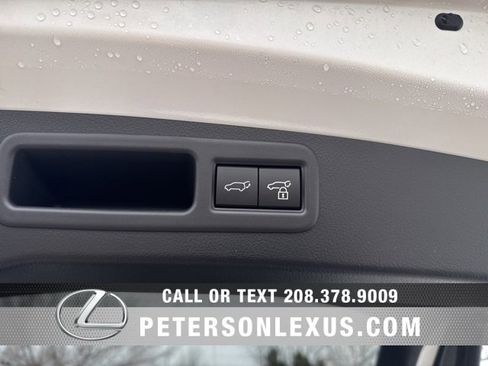New 2026 Lexus RX 450h AWD image 35