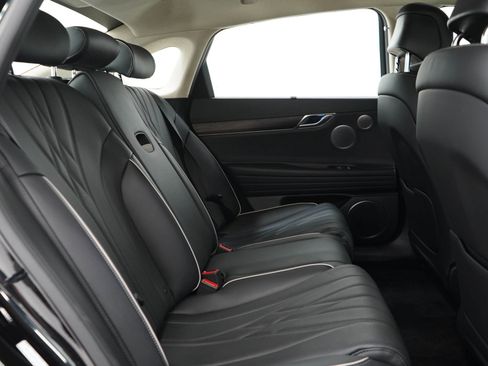 Used 2024 Genesis G80 w/ Prestige Package AWD/4WD image 12