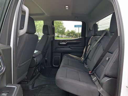 Used 2022 GMC Sierra 1500 Elevation AWD/4WD image 10