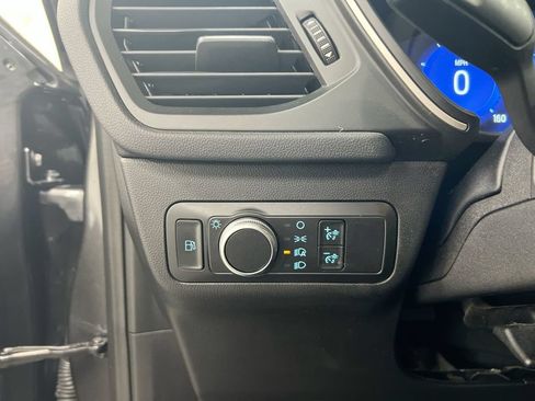 Used 2020 Ford Escape SE Sport FWD image 18