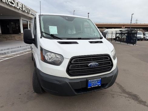 Used 2018 Ford Transit 250 130 Low Roof image 21