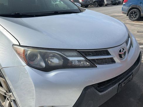 Used 2015 Toyota RAV4 XLE image 4