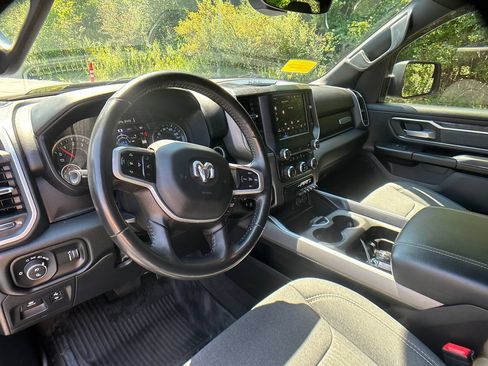 Used 2022 RAM 1500 Big Horn AWD/4WD image 11