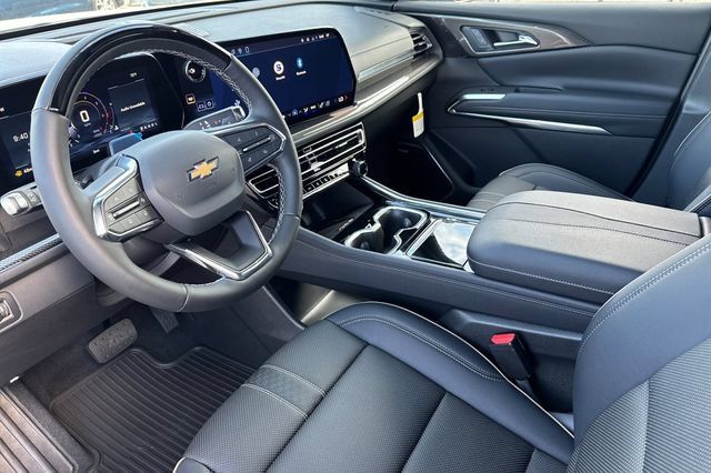 New 2026 Chevrolet Traverse High Country FWD image 16