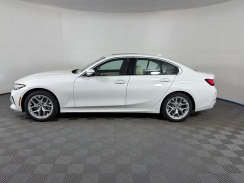 Used 2026 BMW 330i Sedan w/ Convenience Package RWD image 2