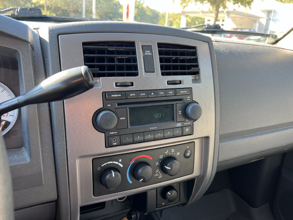Used 2006 Dodge Dakota SLT w/ TRX4 Off Road Group AWD/4WD image 15