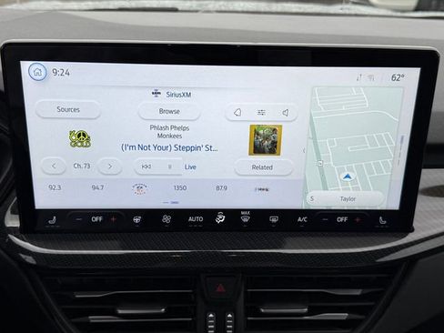 Certified 2024 Ford Escape ST-Line w/ Tech Pack #1 AWD/4WD image 10