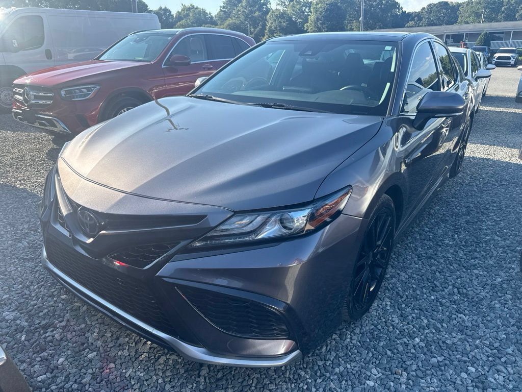 Used 2021 Toyota Camry XSE FWD image 1