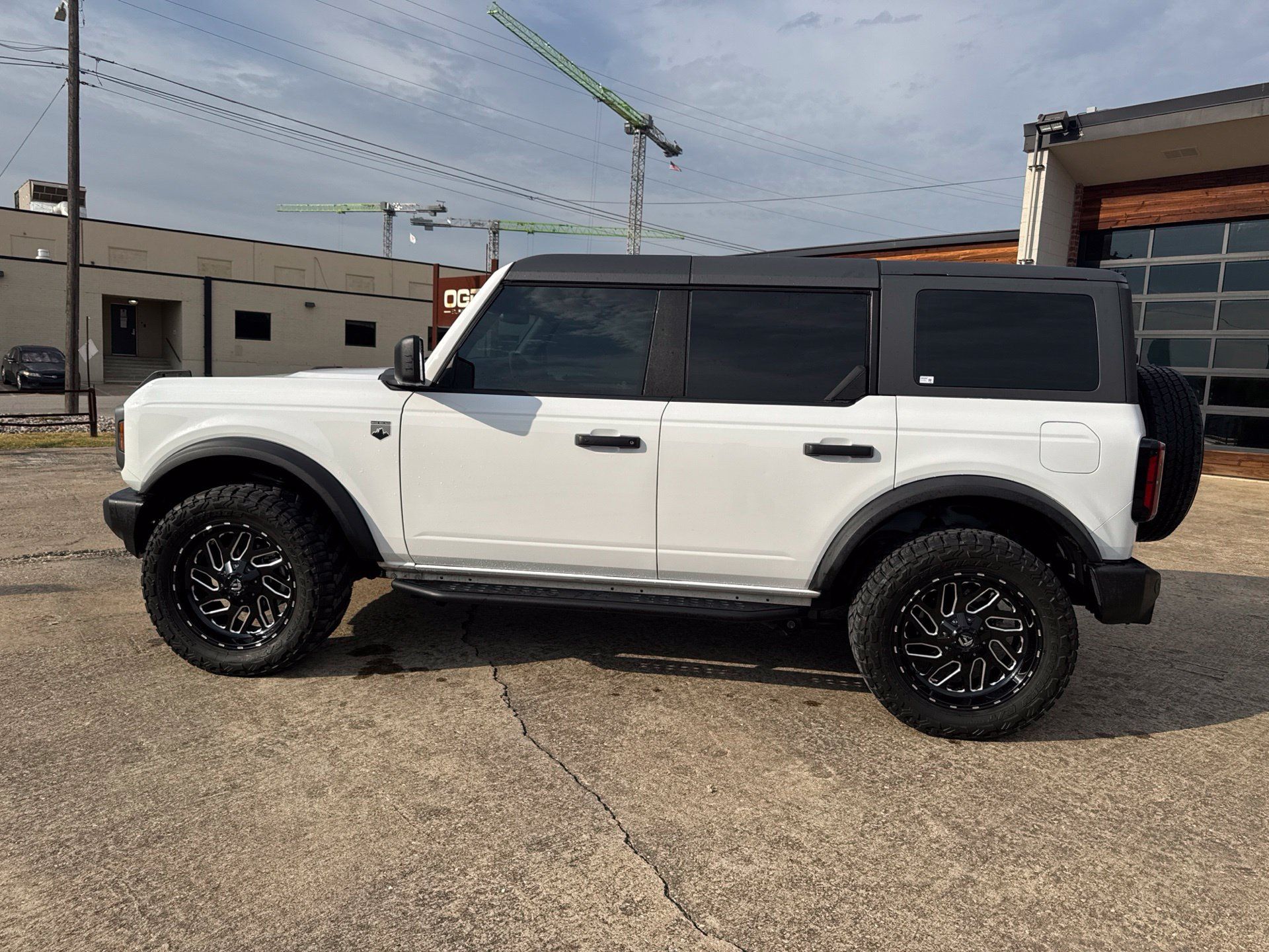Used 2024 Ford Bronco Big Bend AWD/4WD image 8
