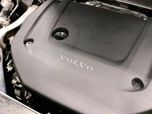 Certified 2023 Volvo XC90 B6 Ultimate image 36