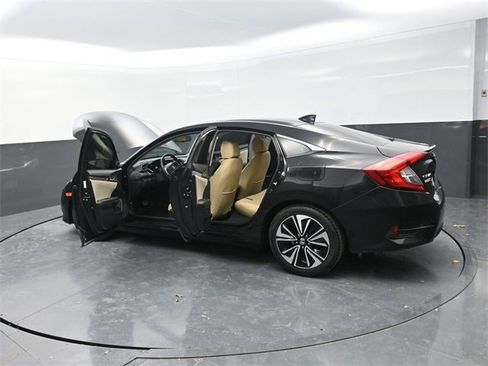Used 2016 Honda Civic EX-L image 39