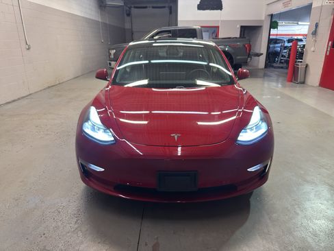 Used 2021 Tesla Model 3 Performance AWD/4WD image 2