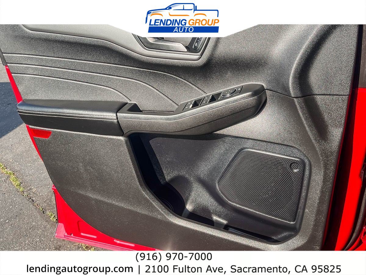 Used 2023 Ford Escape Active w/ Tech Pack #1 FWD image 19