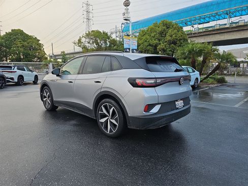 Used 2023 Volkswagen ID.4 Pro S image 7