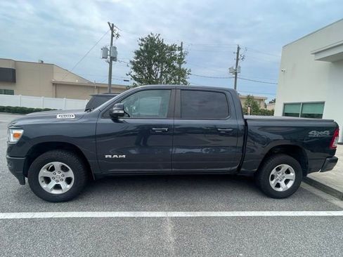 Used 2019 RAM 1500 Big Horn AWD/4WD image 2