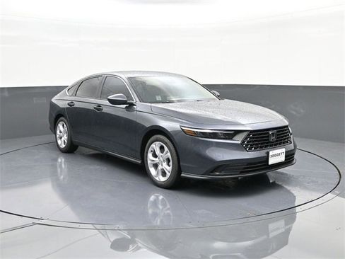 New 2025 Honda Accord LX image 18