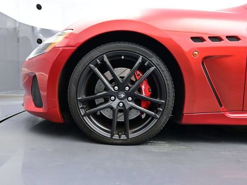 Used 2019 Maserati GranTurismo MC RWD image 6