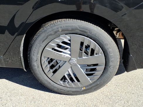 New 2026 Nissan Sentra S image 5