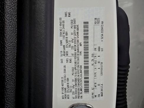 Used 2020 Lincoln Corsair Standard w/ Equipment Group 101A image 29