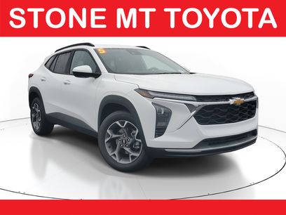Used 2025 Chevrolet Trax LT