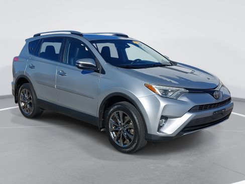 Used 2018 Toyota RAV4 Limited w/ Protection Package image 3