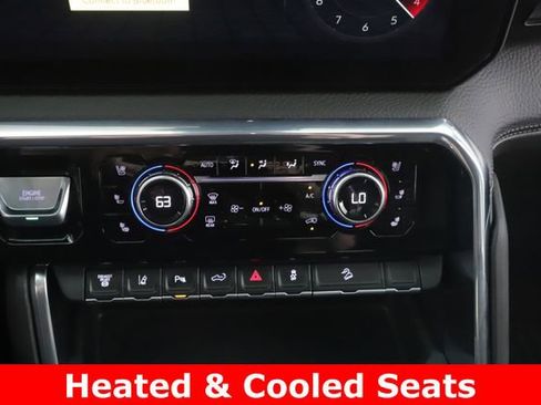 Used 2026 GMC Sierra 2500 Denali w/ Denali Reserve Package AWD/4WD image 4