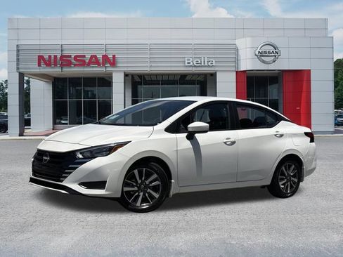 Used 2025 Nissan Versa SV w/ Trunk Package FWD image 1