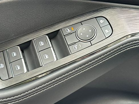 New 2026 Nissan Rogue Platinum w/ Platinum Premium Package image 13