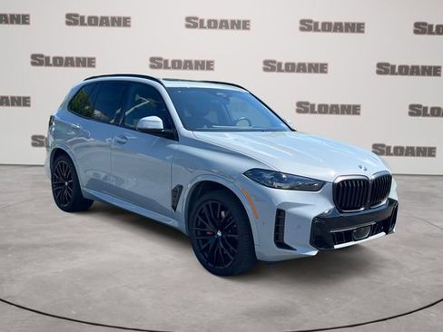 Certified 2024 BMW X5 xDrive40i w/ M Sport Package AWD/4WD image 7