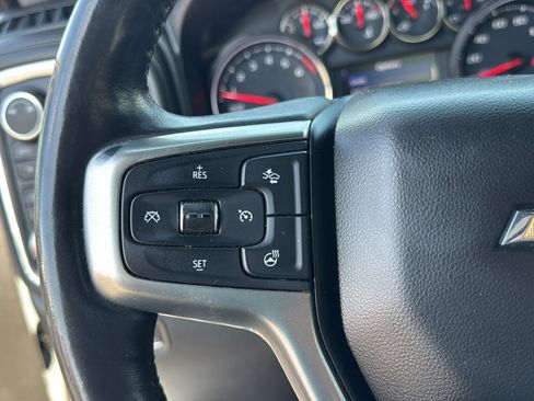Used 2019 Chevrolet Silverado 1500 LT w/ Convenience Package AWD/4WD image 27