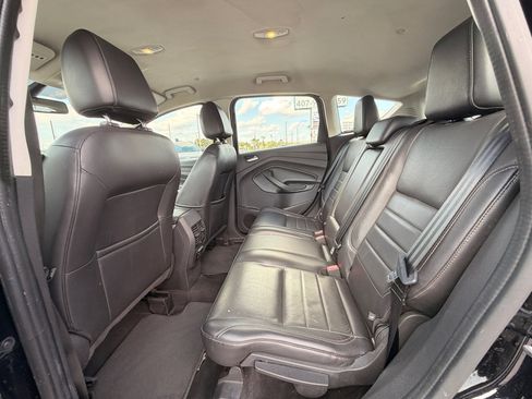 Used 2016 Ford C-MAX Energi SEL image 11