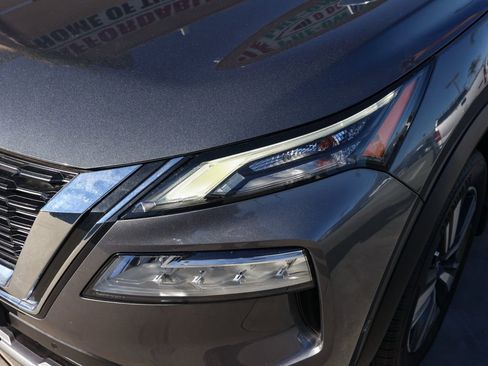 Used 2022 Nissan Rogue SL w/ SL Premium Package image 10