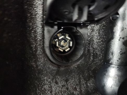 Used 2022 Chevrolet Silverado 2500 High Country w/ Safety Package II image 39